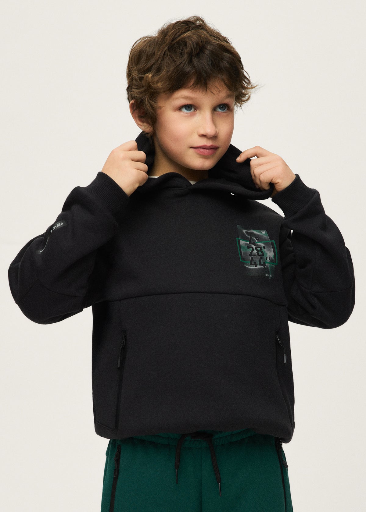 Sudadera con capucha cremalleras chico