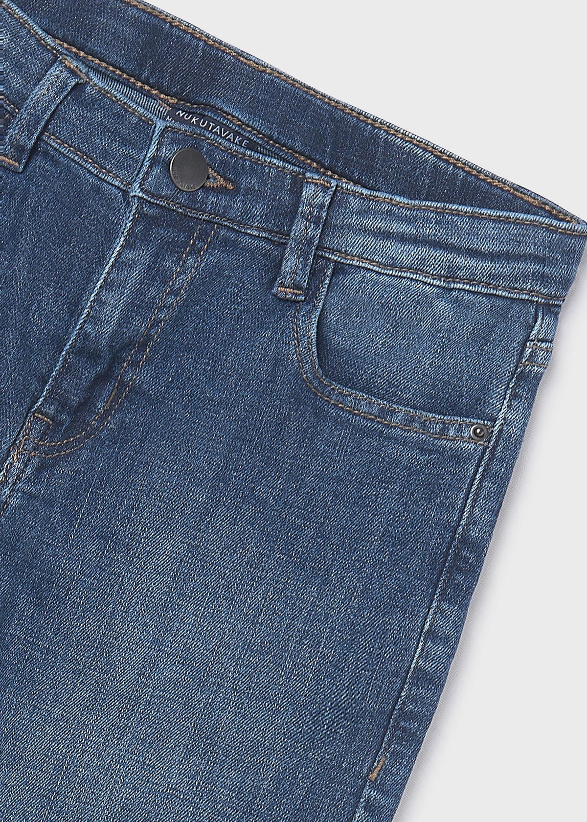 Pantalón vaquero regular fit básico chico