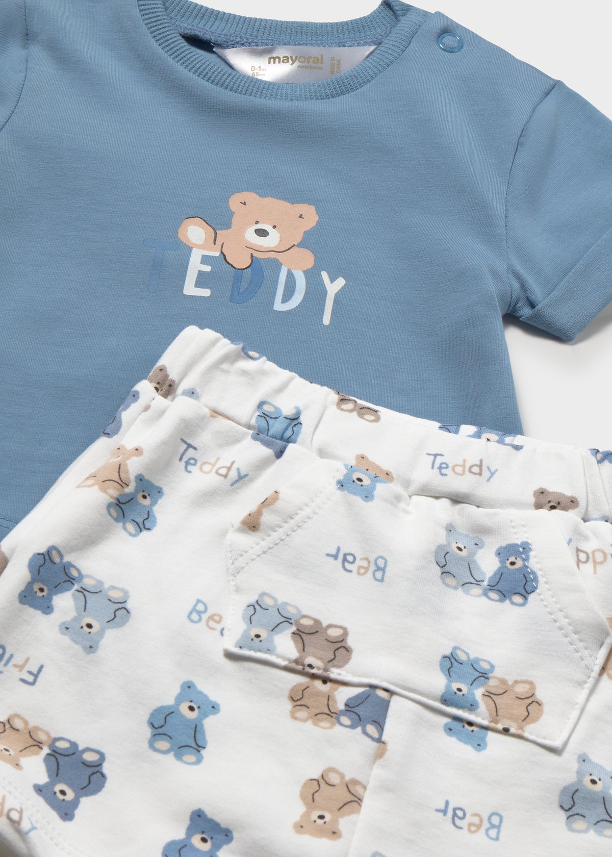 Conjunto pantalón corto estampado y camiseta recién nacido