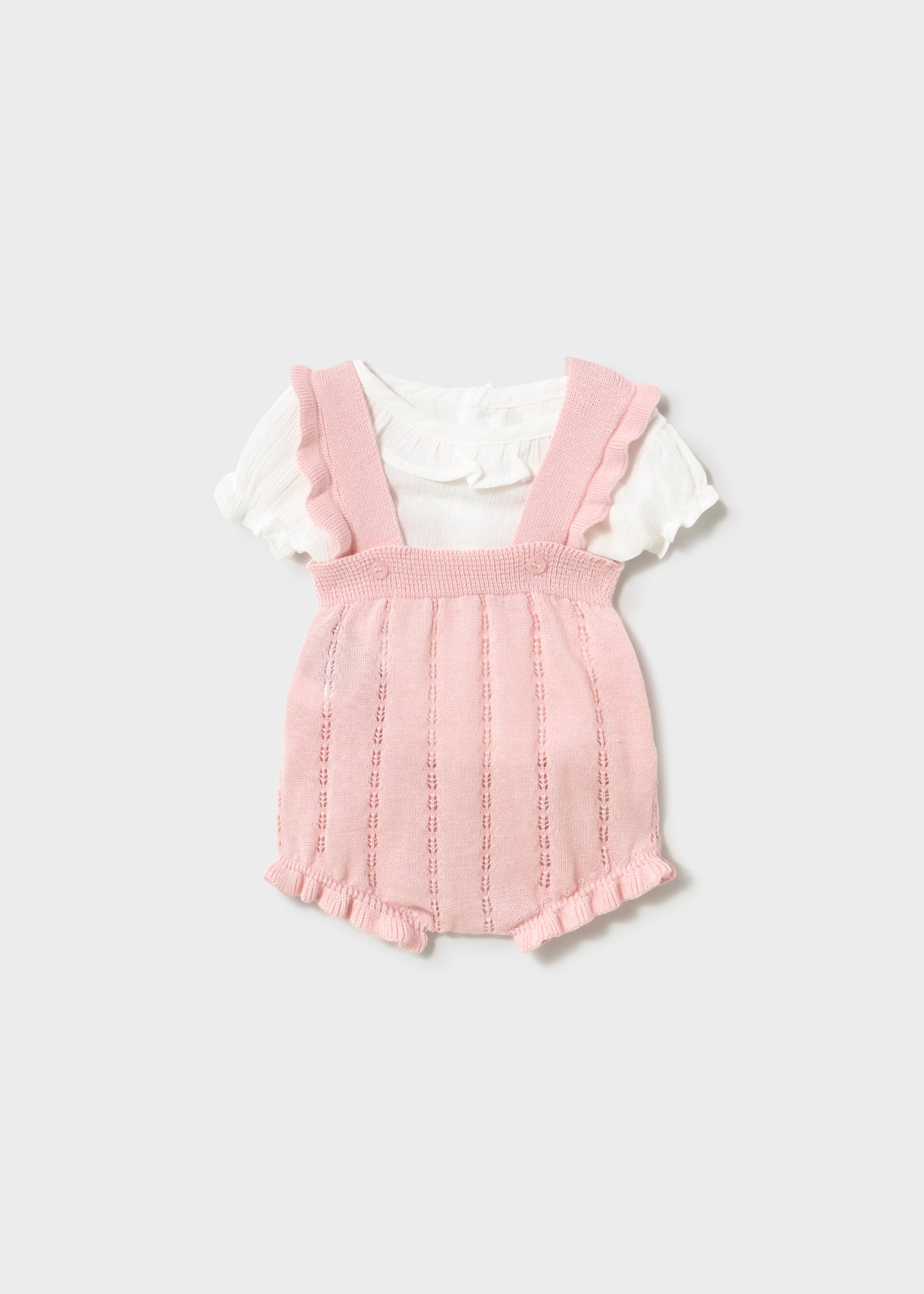 Conjunto peto tricot y blusa recién nacida