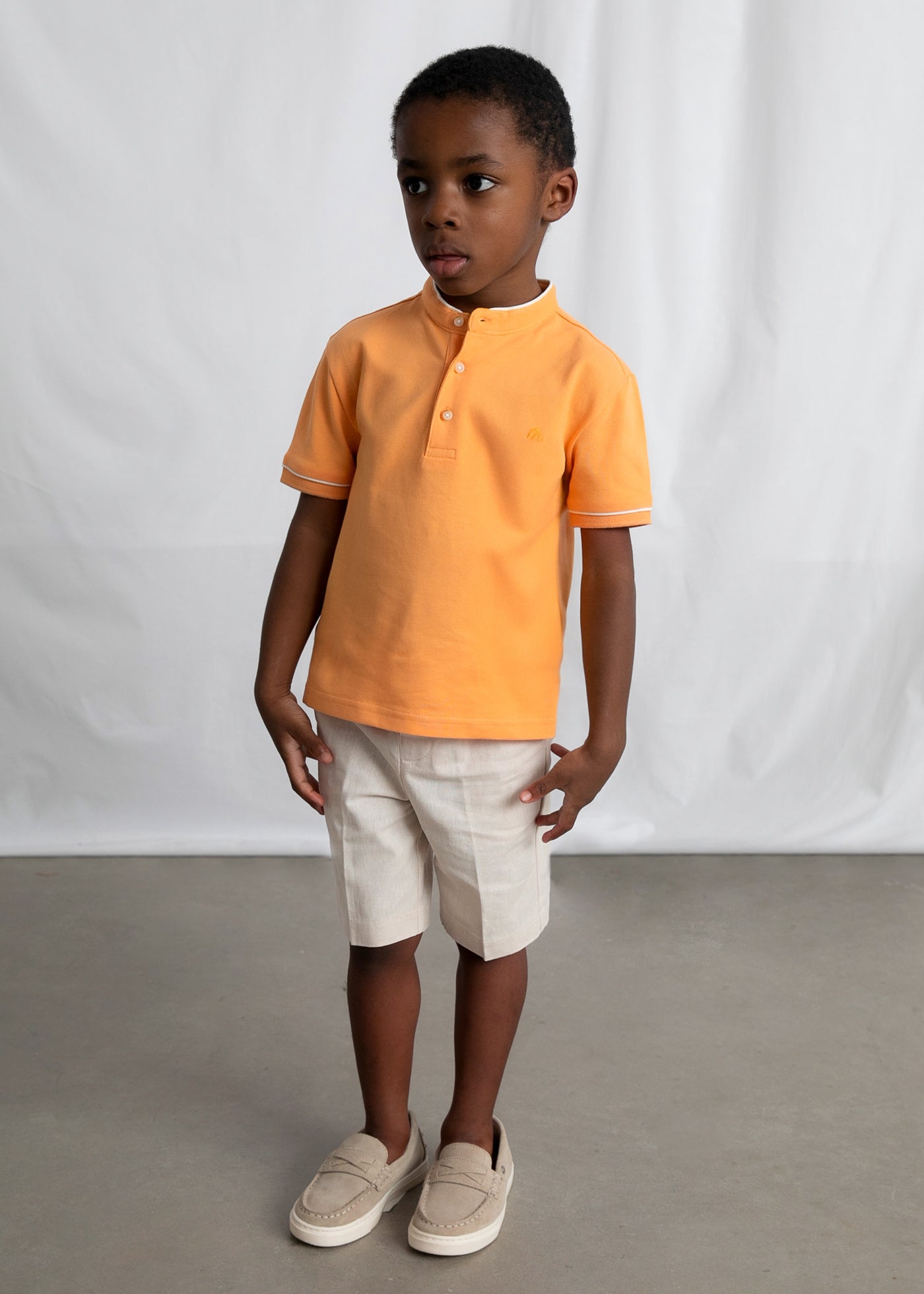 Polo cuello mao niño