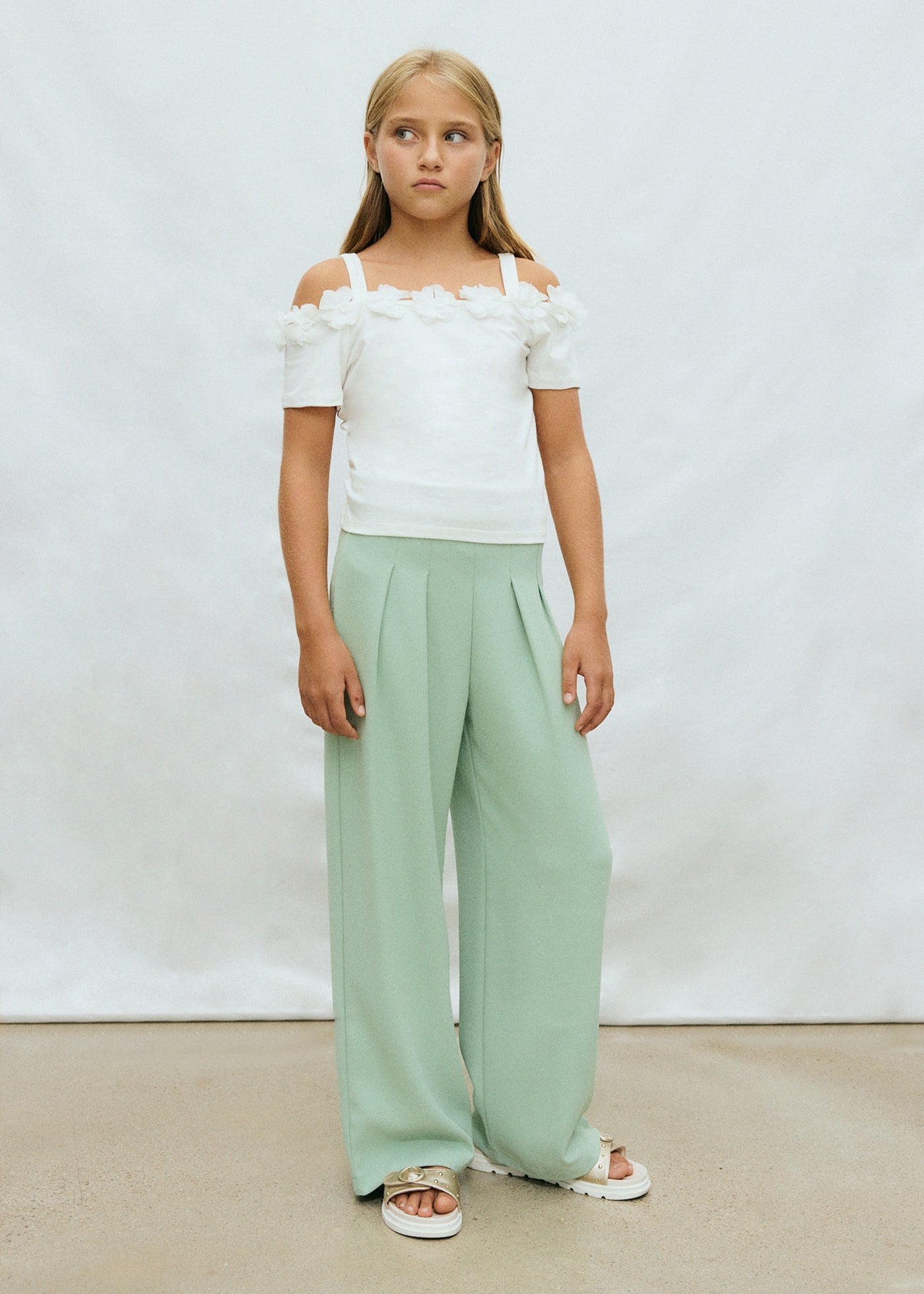 Camiseta flores chica