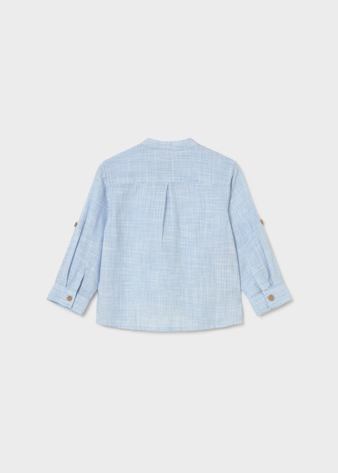 Camisa con cuello mao bebé