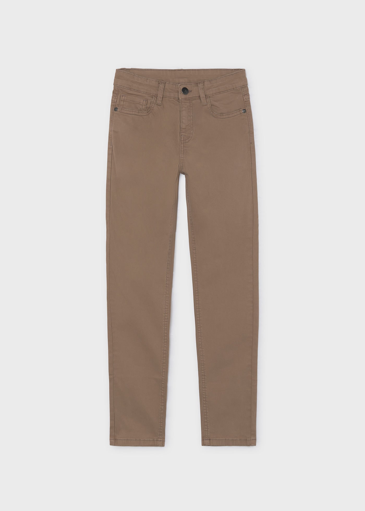 Pantalón básico slim fit chico