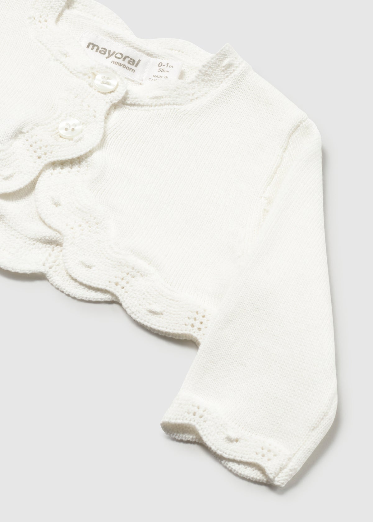 Rebeca tricot ondas recién nacida