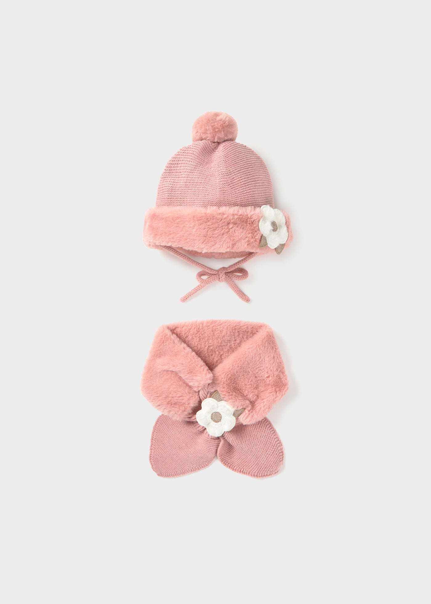 Conjunto gorro y bufanda cerrada bebé