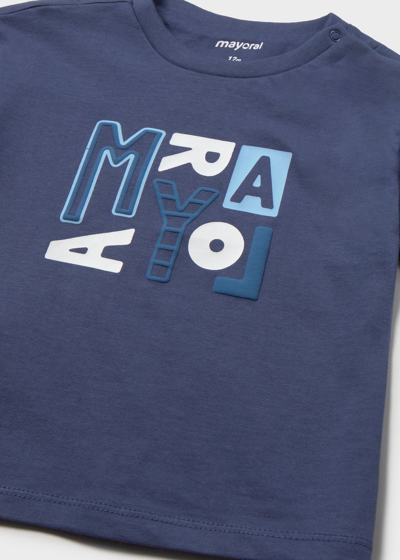 Camiseta básica letras bebé