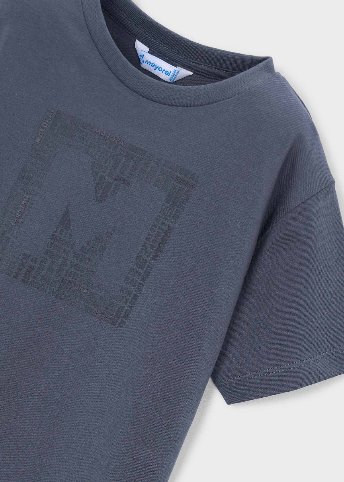 Camiseta básica letra niño