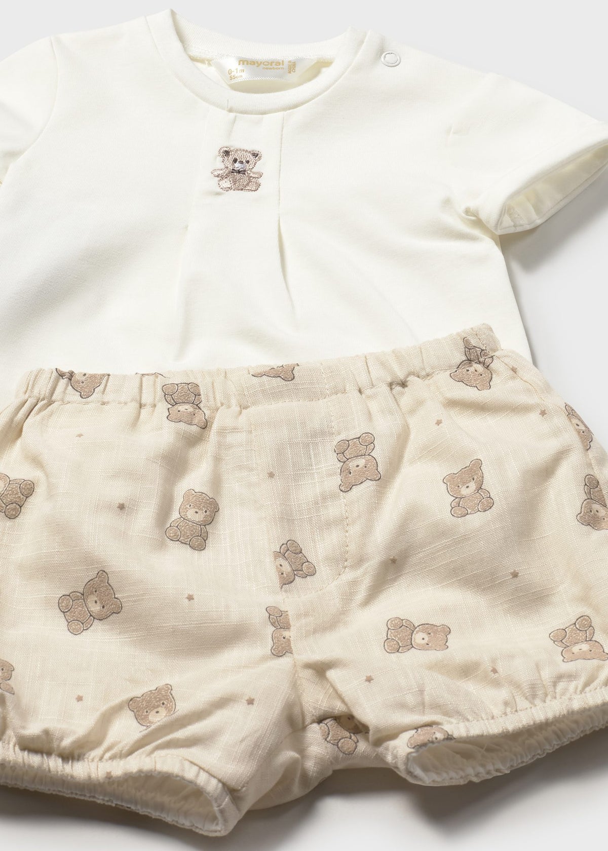 Conjunto pantalón corto estampado y camiseta recién nacido