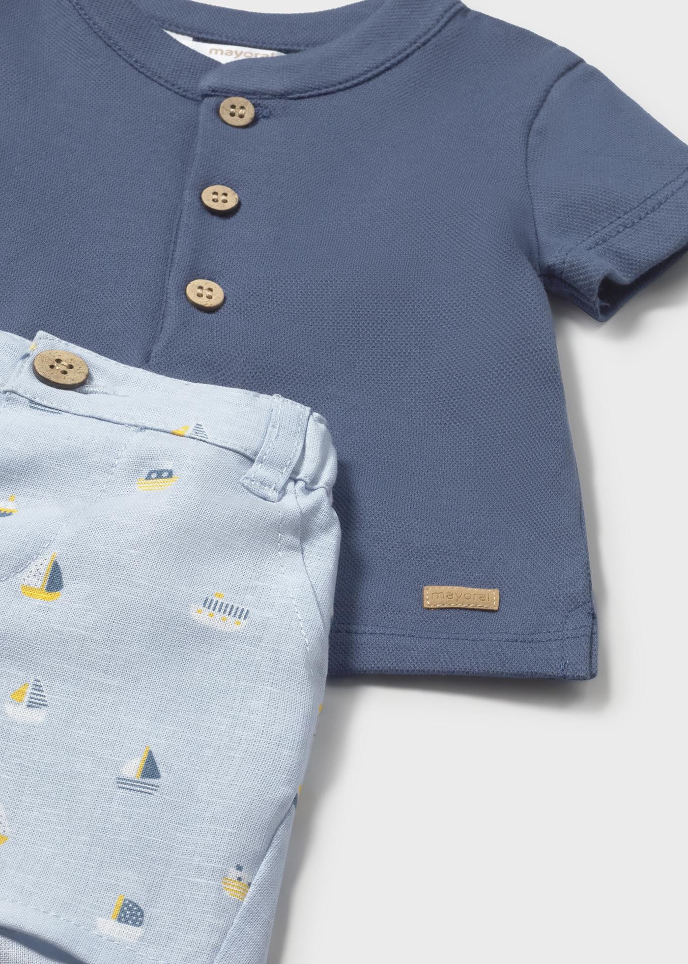 Conjunto pantalón corto estampado y polo recién nacido