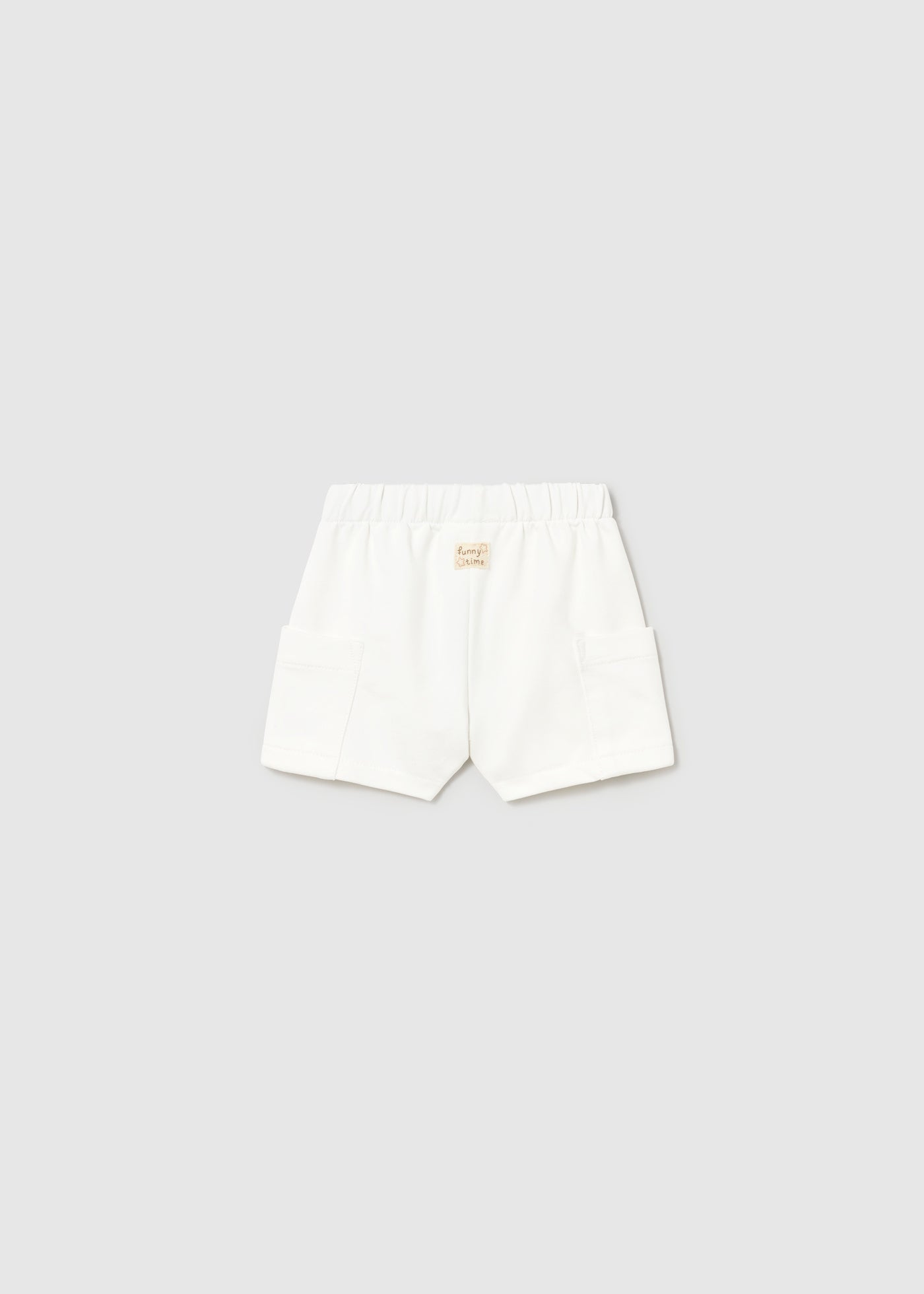 Pantalón corto bolsillos recién nacido