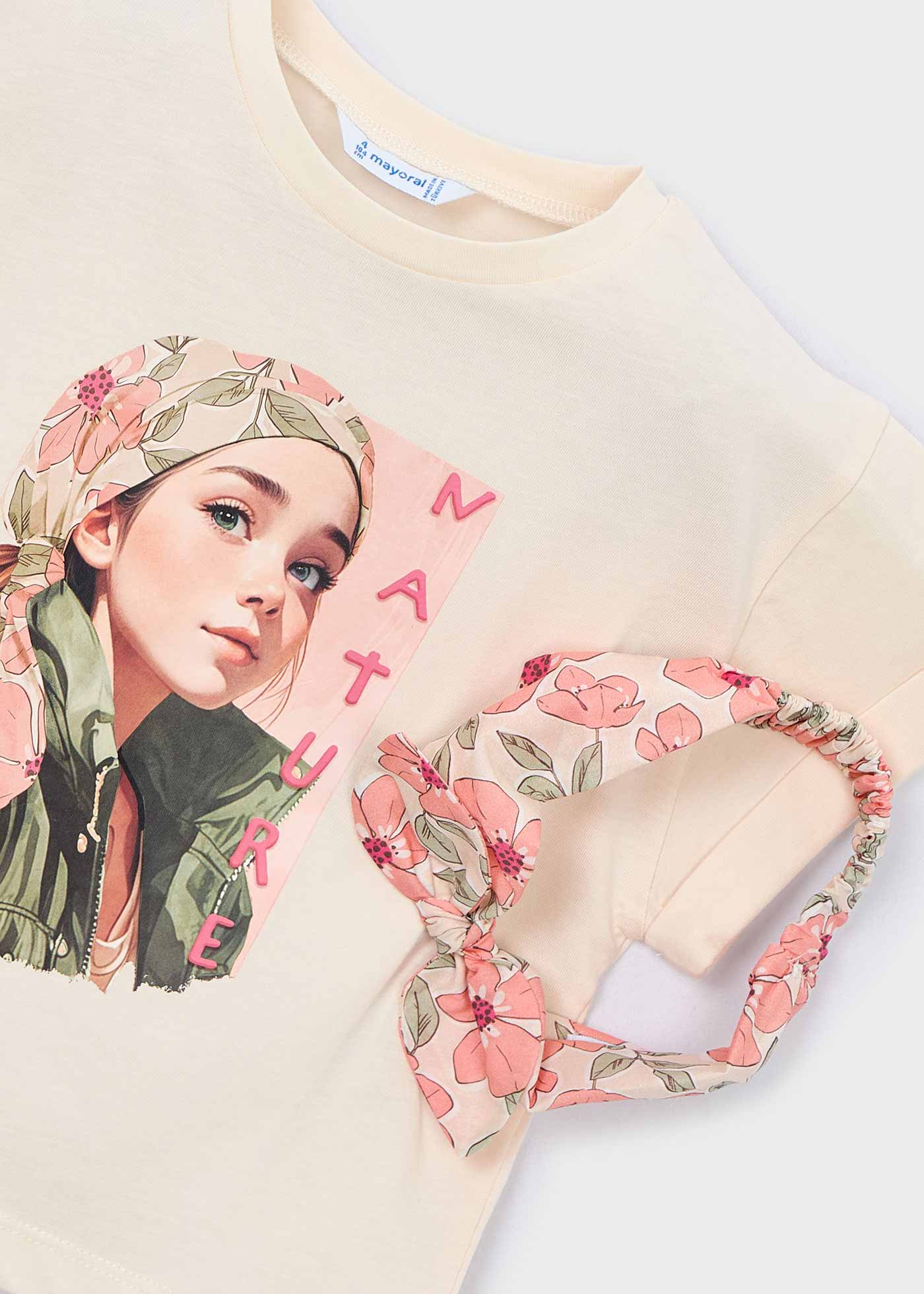 Camiseta con coletero estampado niña