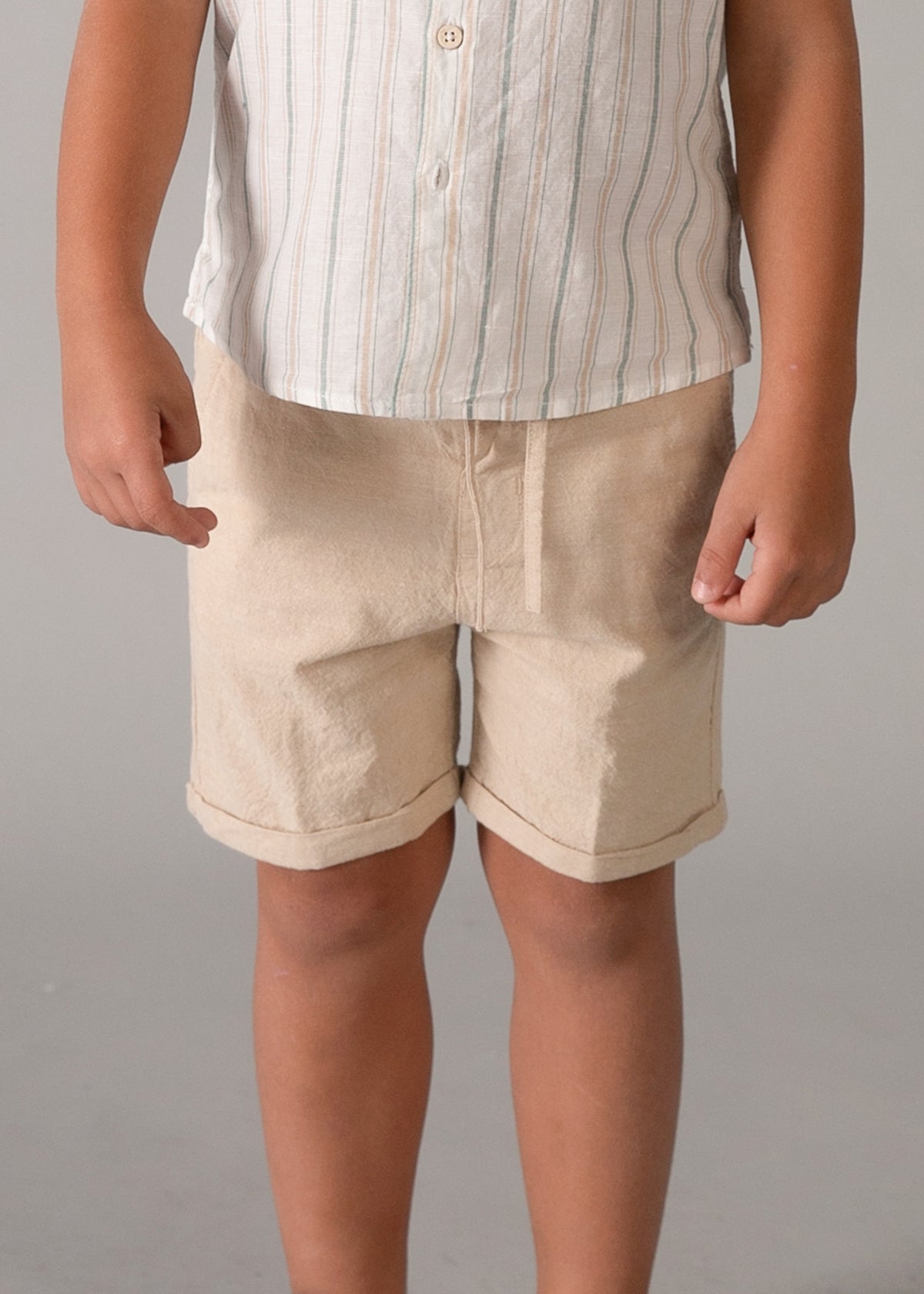 Conjunto bermuda y camisa con lino niño