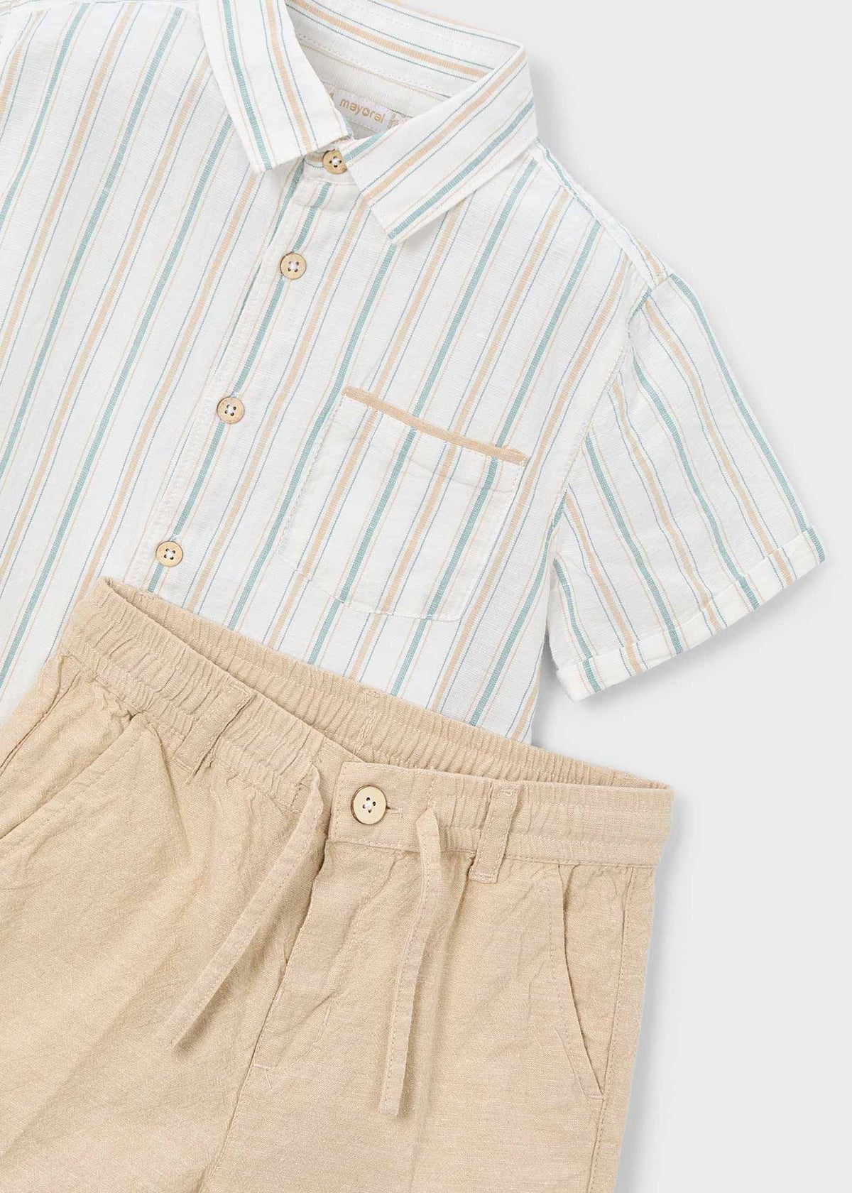 Conjunto bermuda y camisa con lino niño