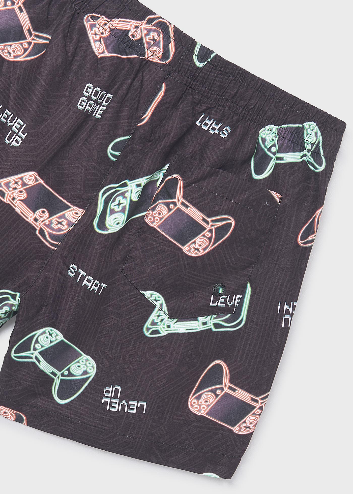 Bañador estampado chico