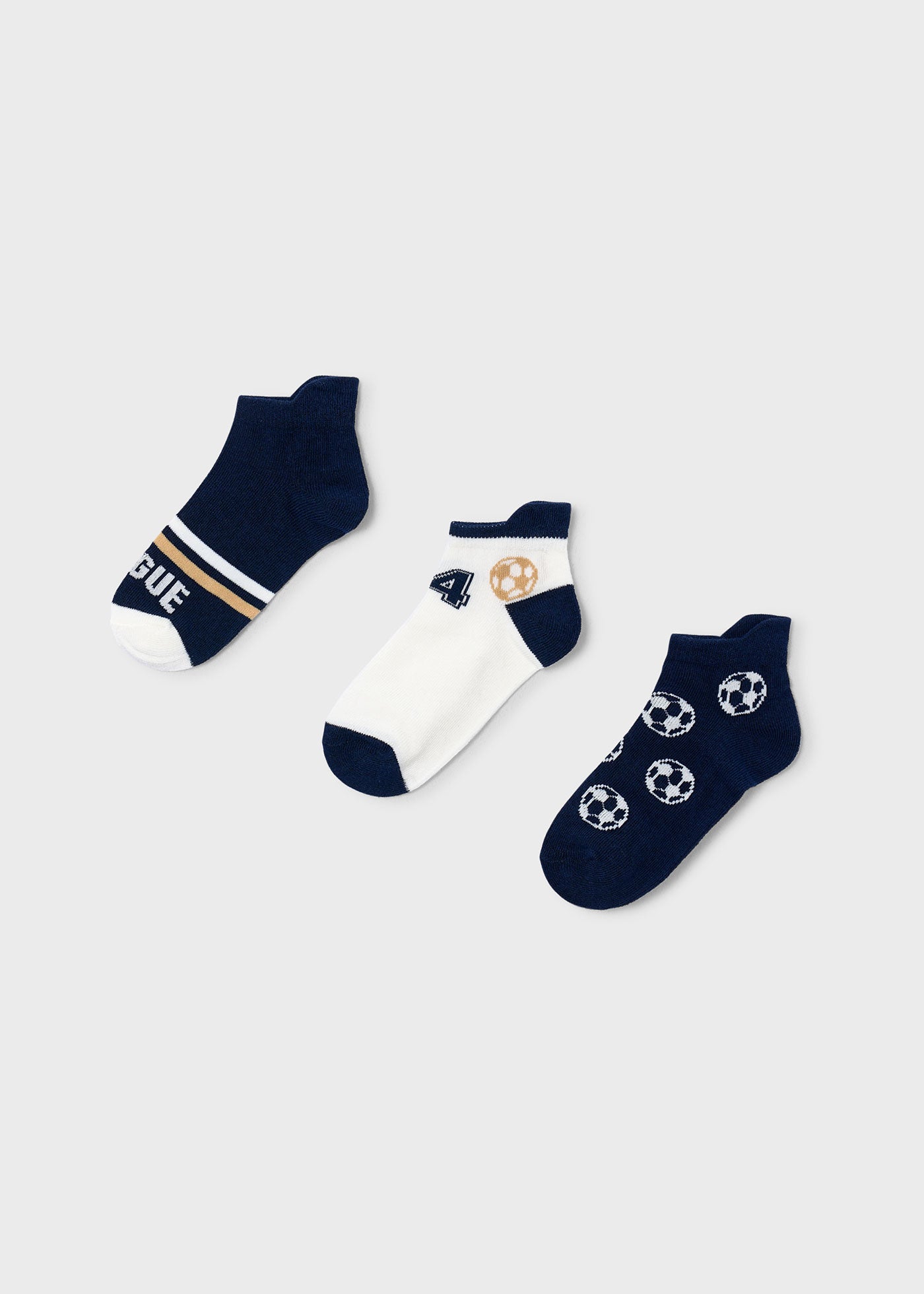 Σετ 3 καλτσάκια αγόρι