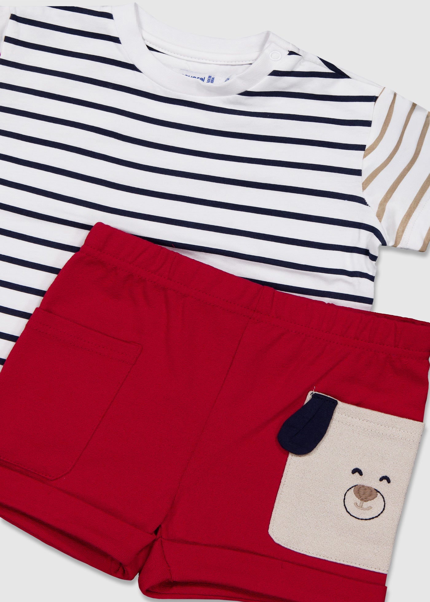 Conjunto camiseta rayas y pantalón corto bebé